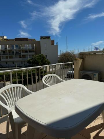 La Terrasse De Gruissan Apartment Exterior photo